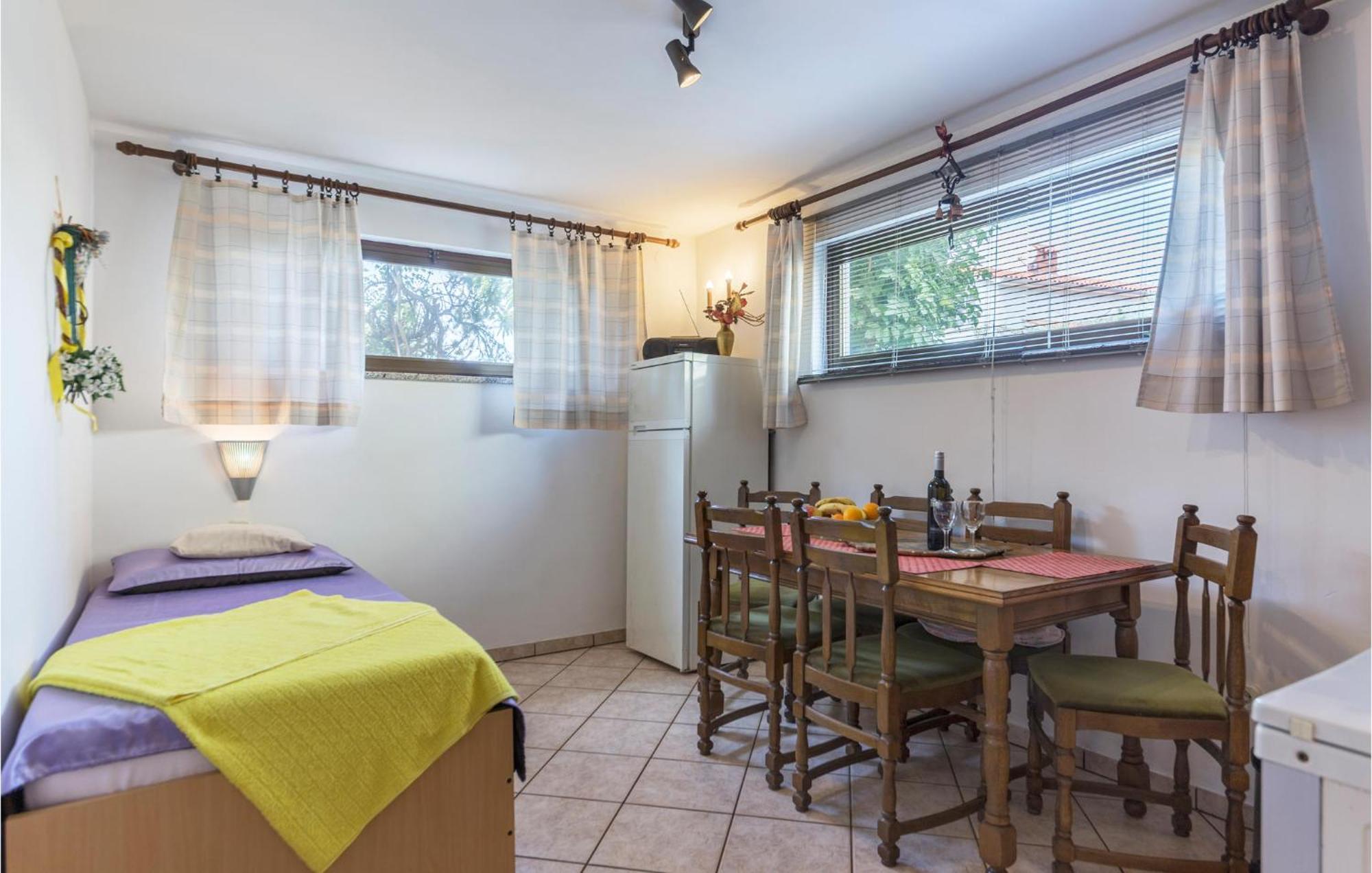 Gorgeous Apartment In Pula With Wifi מראה חיצוני תמונה