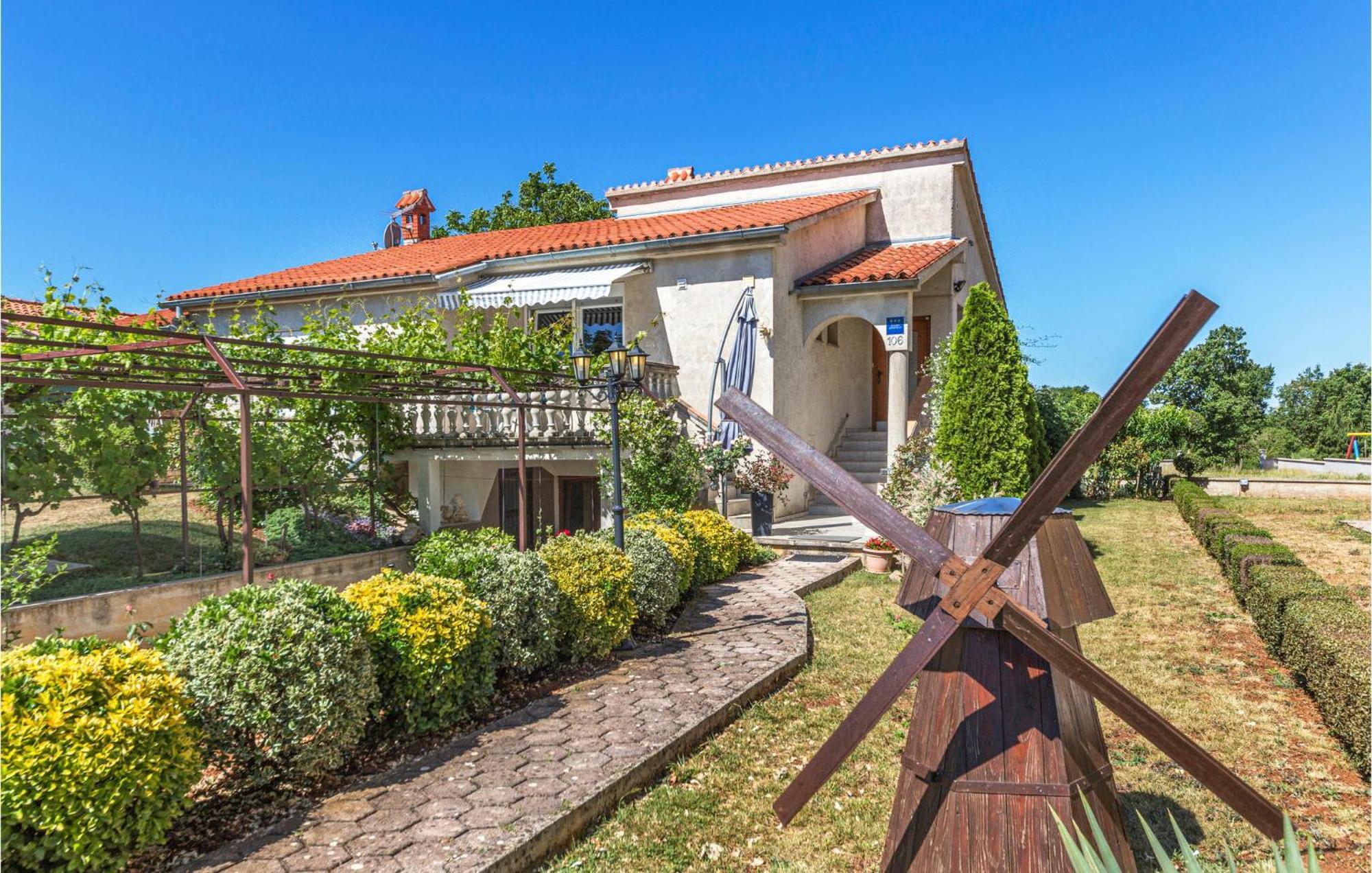 Gorgeous Apartment In Pula With Wifi מראה חיצוני תמונה