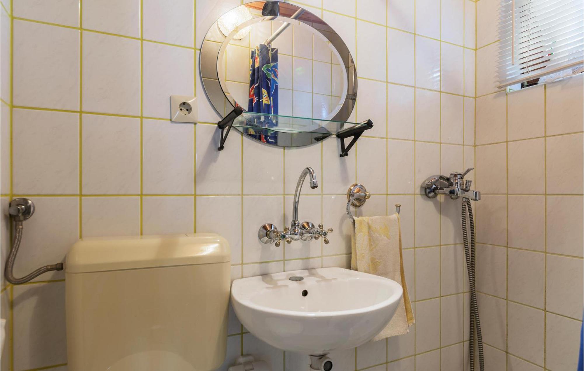 Gorgeous Apartment In Pula With Wifi מראה חיצוני תמונה